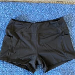 Born Primitive Booty Shorts - black size Medium - CrossFit, training shorts